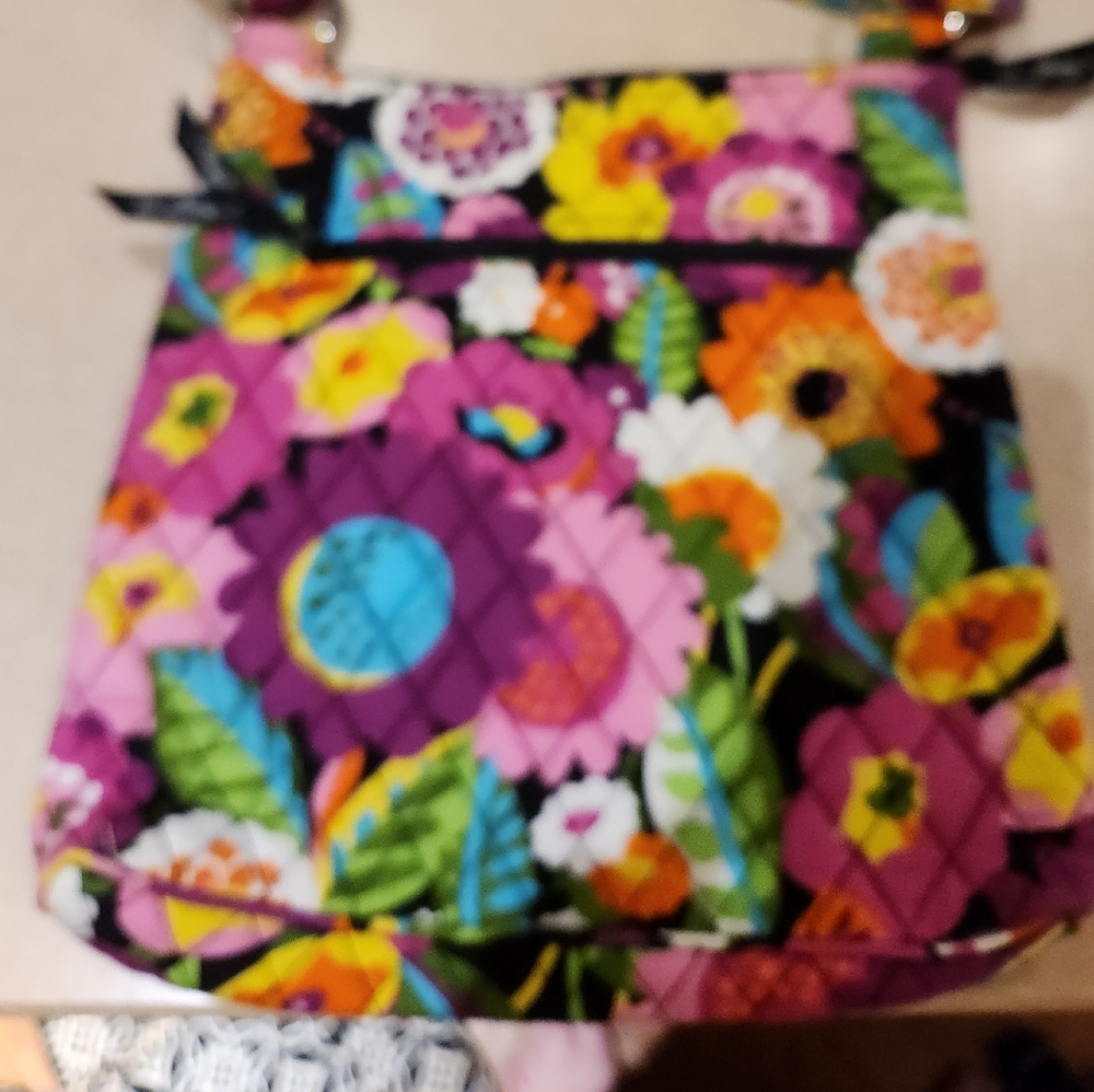 Vera Bradley purse - Picture 2 of 3
